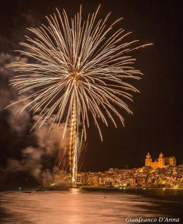 Appartamento Seflonia Cefalu Exterior photo