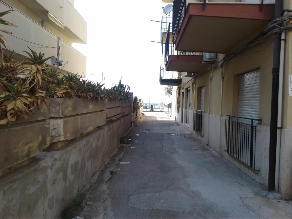 Appartamento Seflonia Cefalu Exterior photo